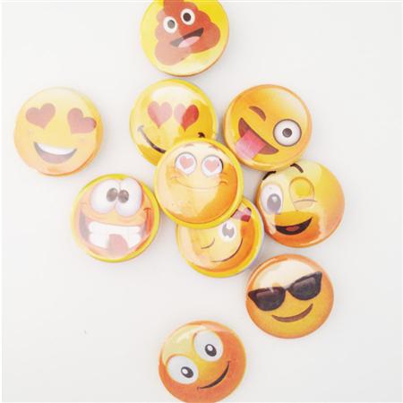Prendedor emoticones 6u